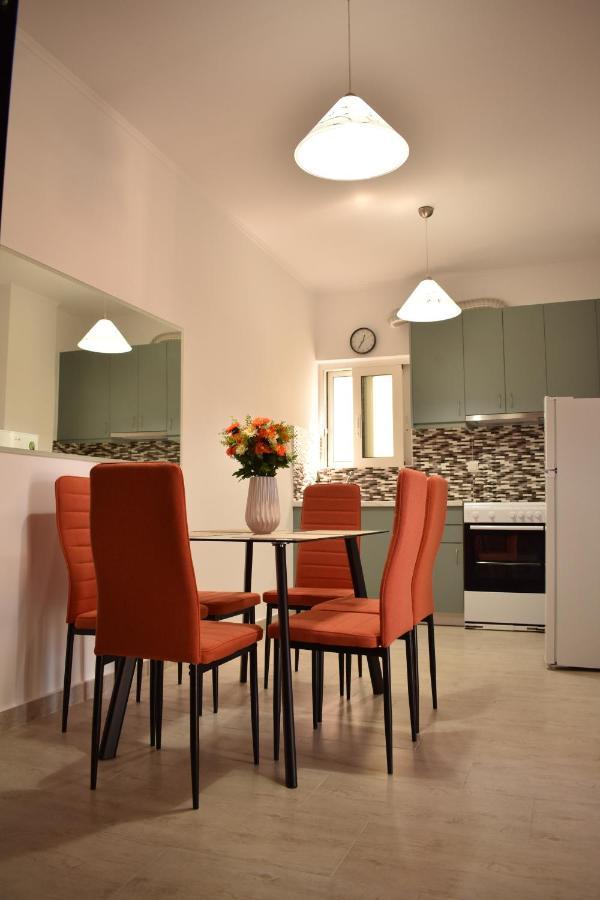 Iris Apartment ハニア エクステリア 写真